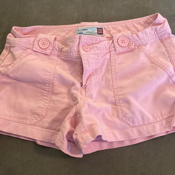 Size 4 shorts set - Picture 3 of 6